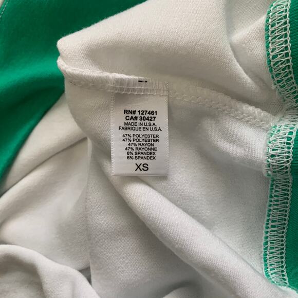 NEW Wildfox Presents Speak Louder Than Words Green White Christmas Jumper XS - Picture 10 of 11